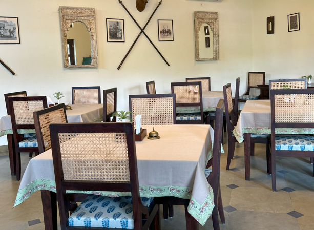 Indoor Dinning